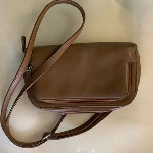 Genuine leather crossbody wallet